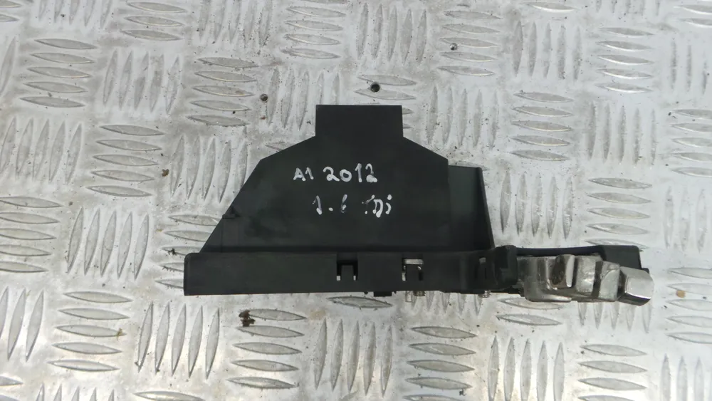 Fuse box / SAM / BSI