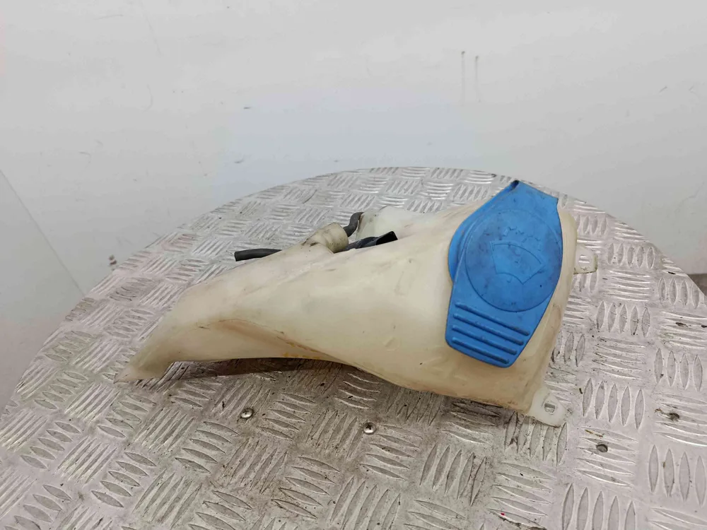 Windshield washer tank
