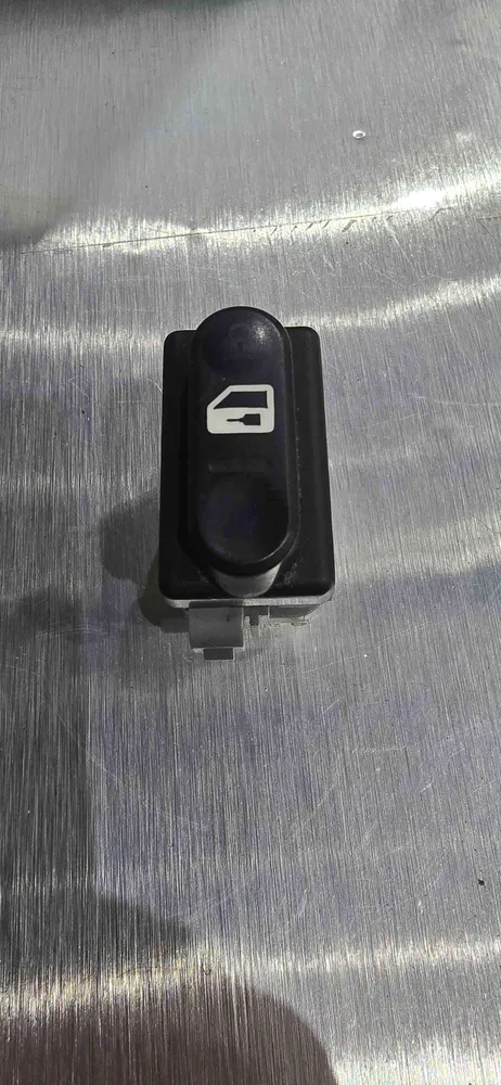 Botão / Interruptor Trancar Portas