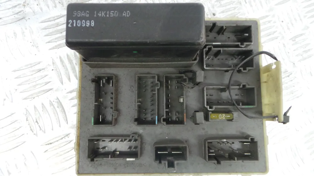 Caixa Fusíveis / SAM / BSI