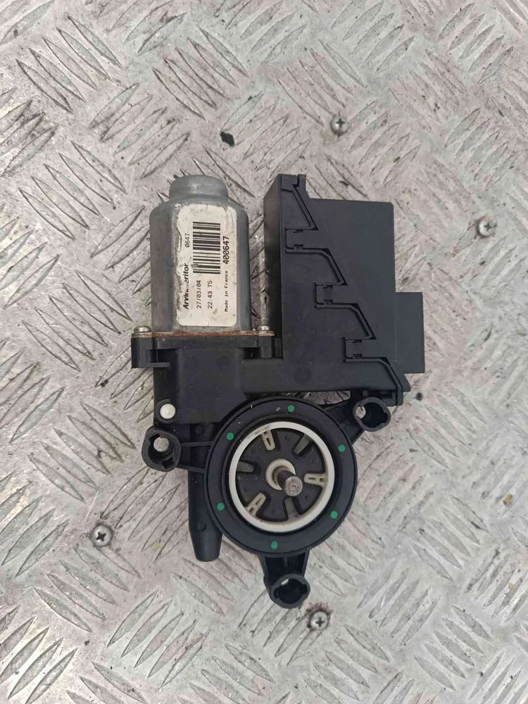Motor Vidro Trás Esquerdo