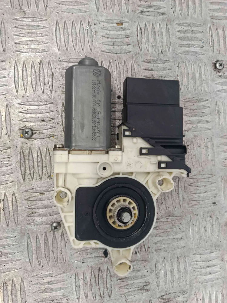 Motor de Elevalunas Trasero Izquierdo