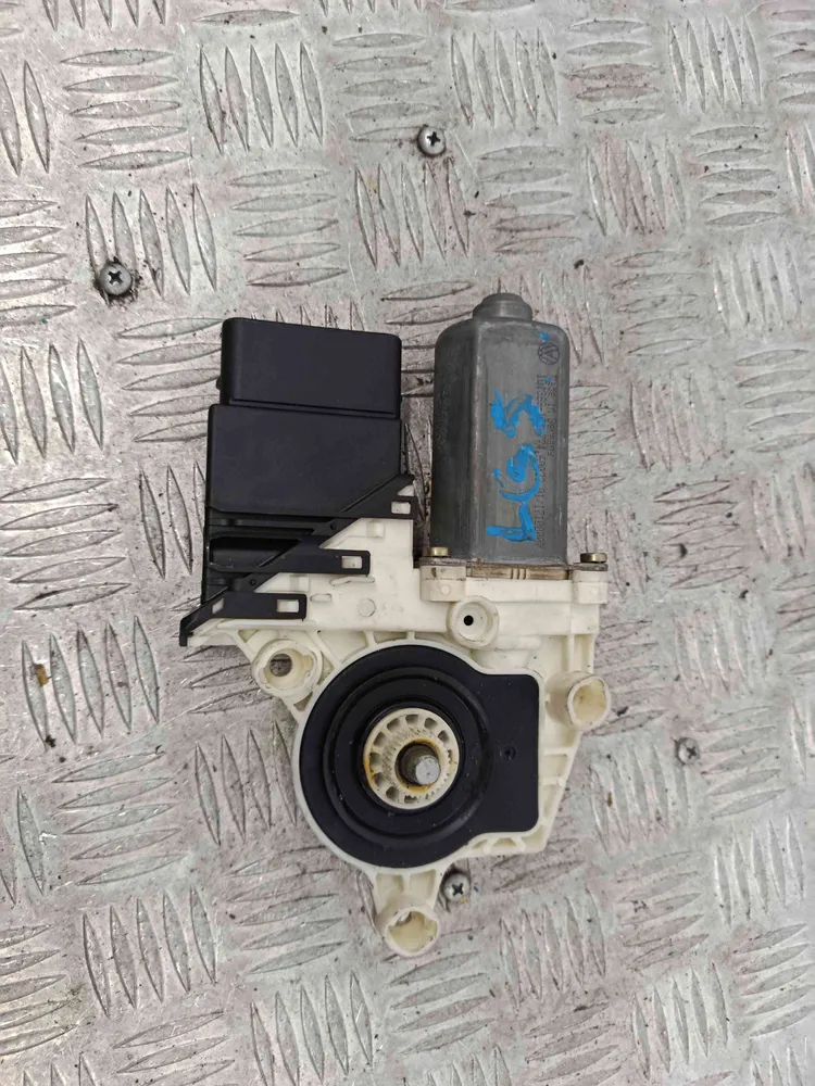 Motor Vidro Trás Direito