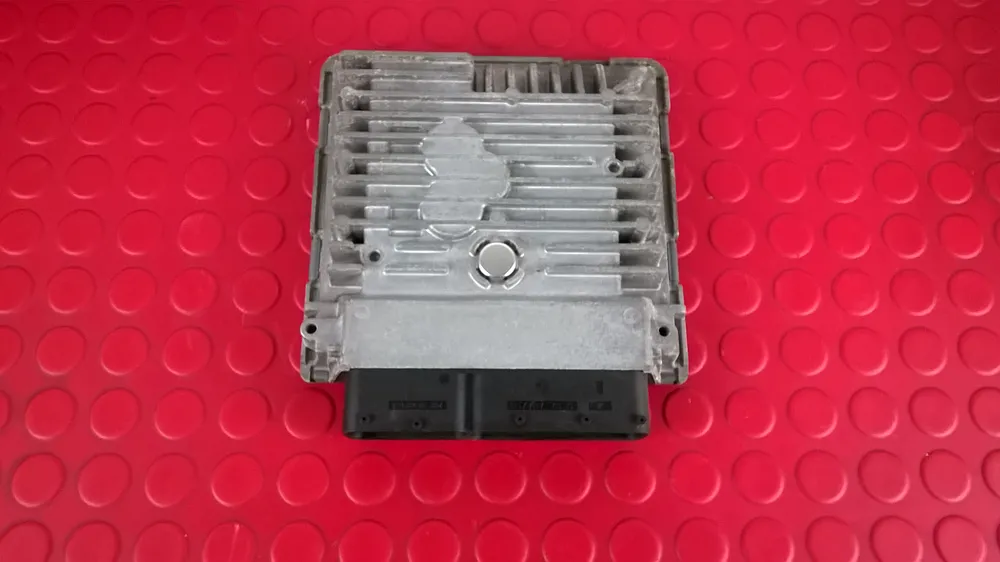 Engine control unit / ECU