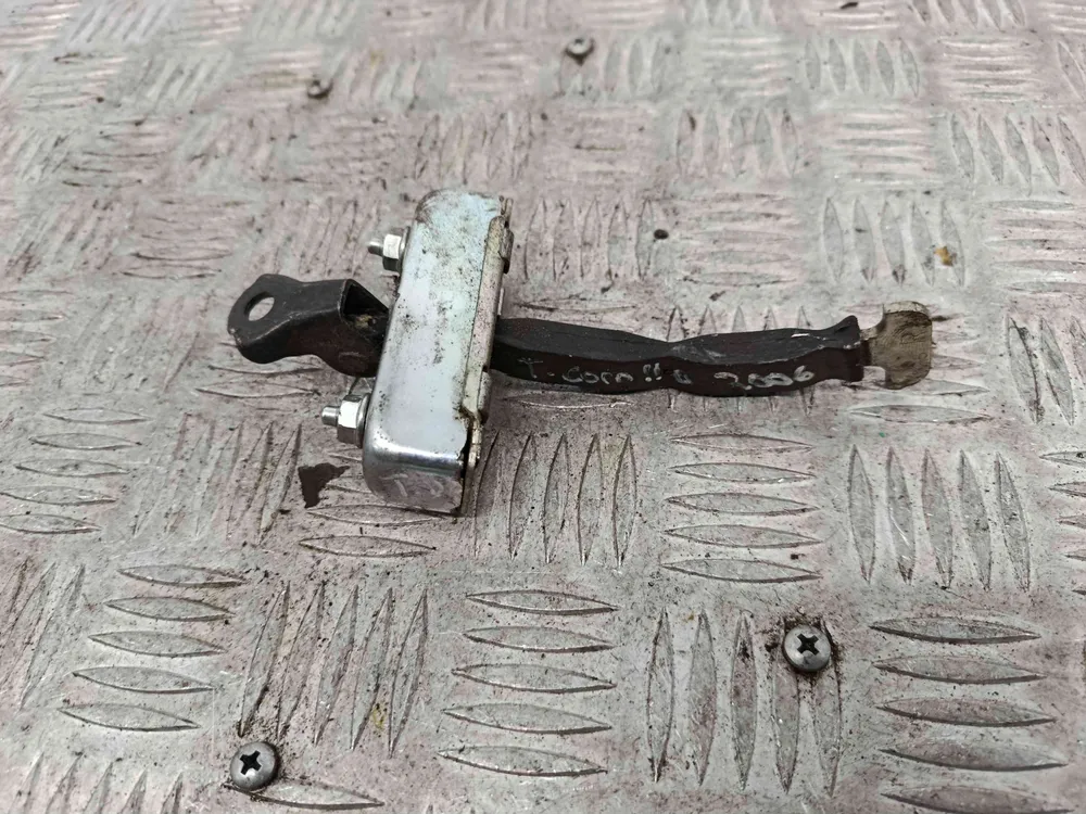Esticador / Limitador Porta Trás Direito