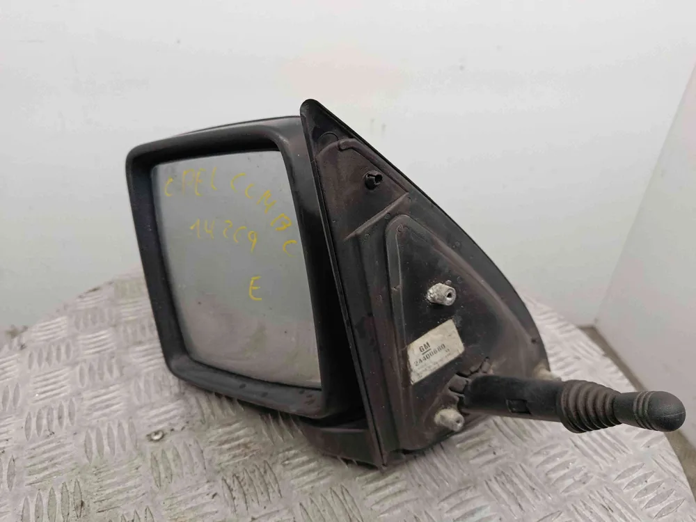 Retrovisor Izquierdo