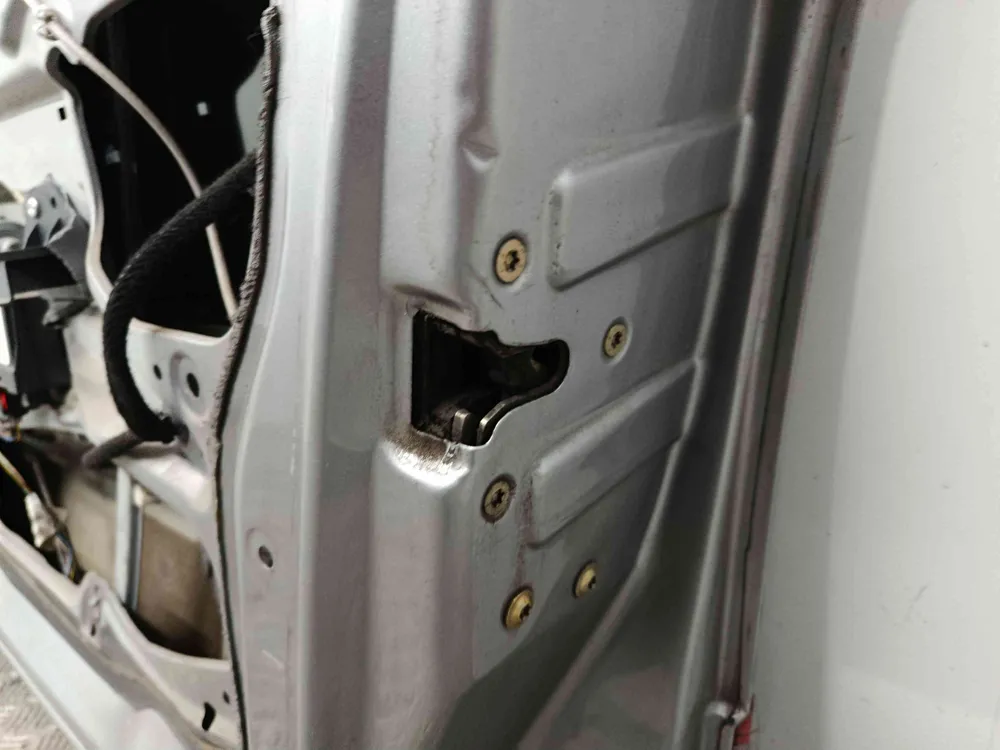 Fechadura / Fecho Porta Frente Direito