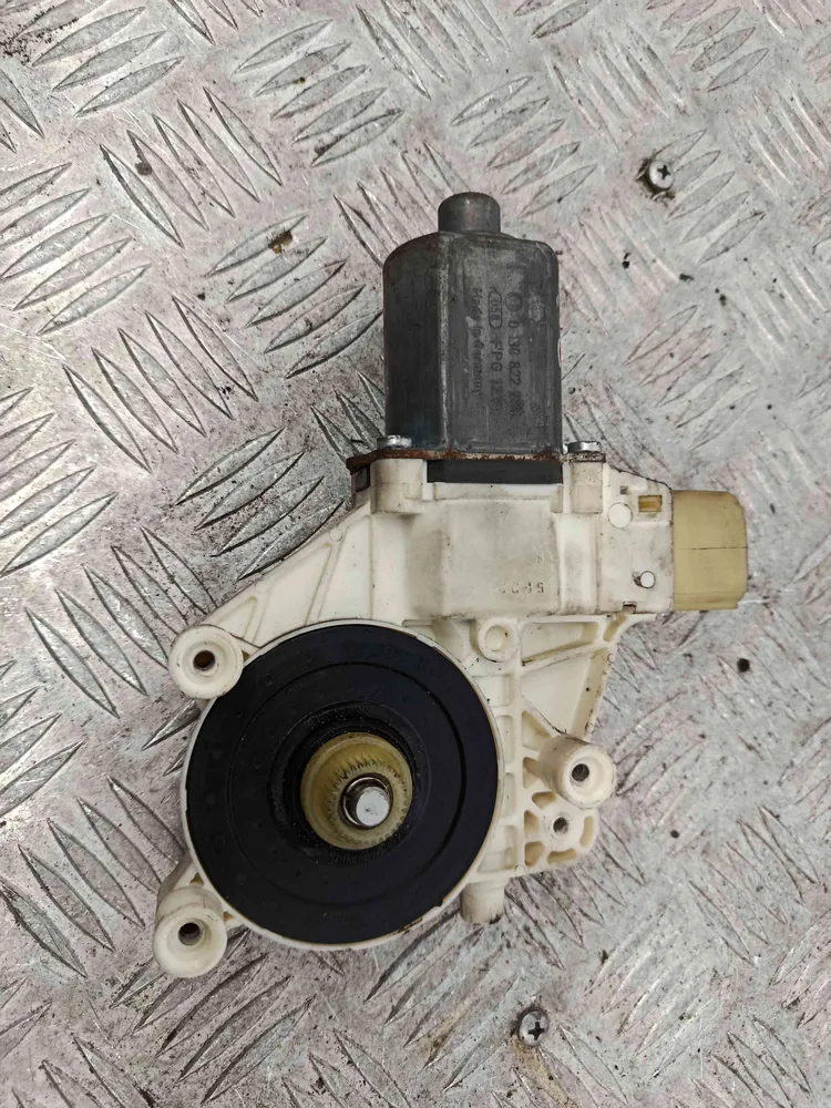 Left Rear  Door Window Regulator Motor