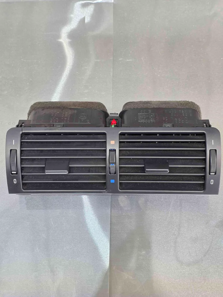 Grille de ventilation intérieure