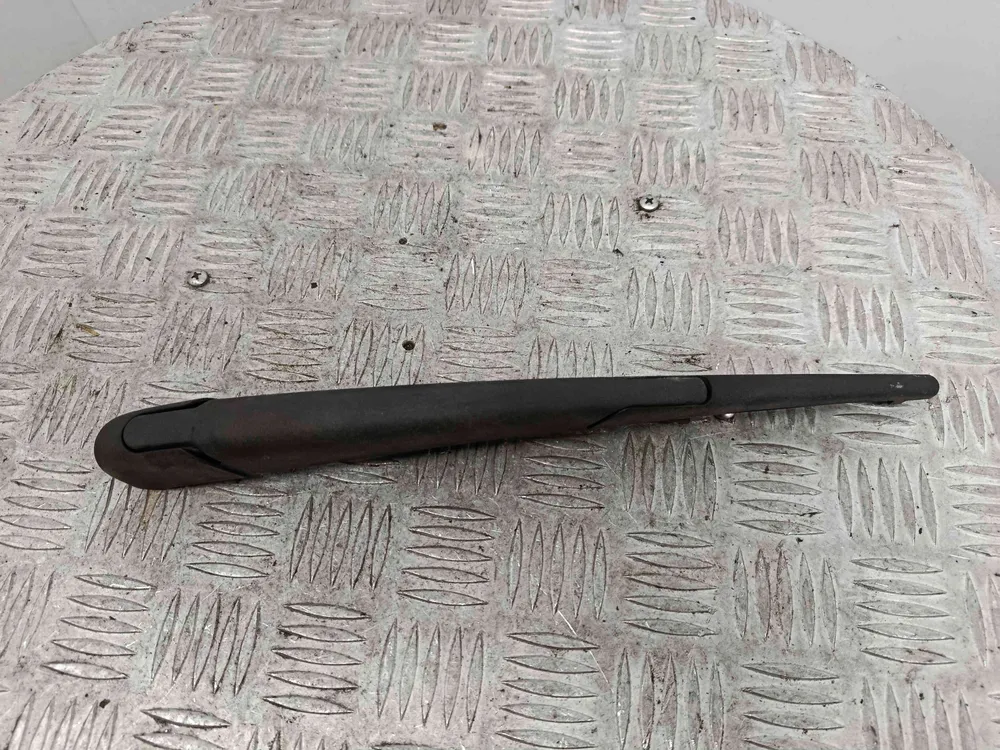 Haste / Braço de Escova Limpa Vidros Trás