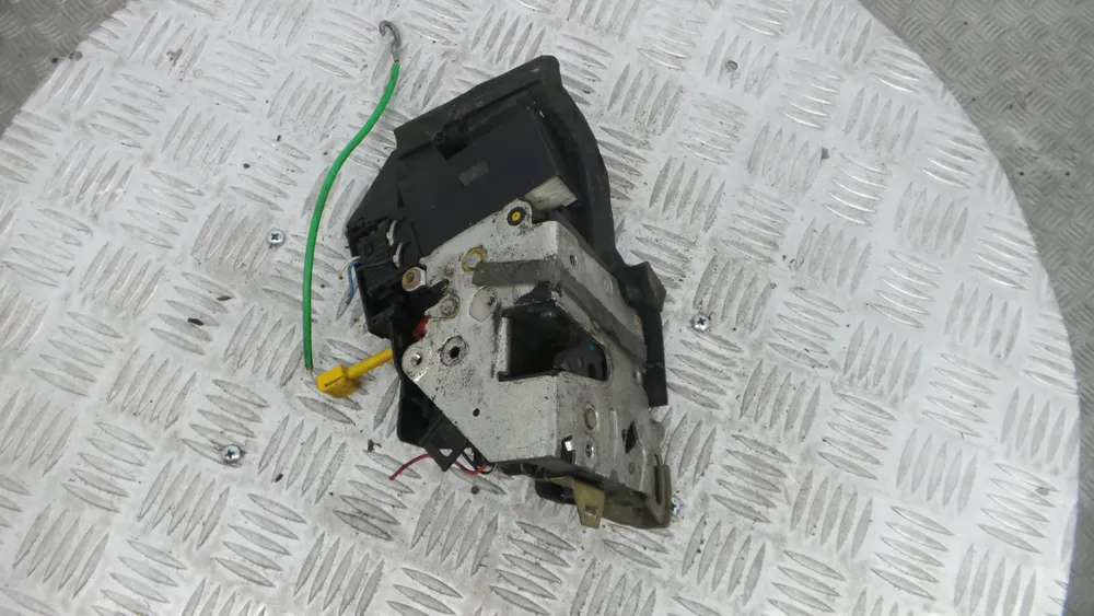 Front Right Door Lock