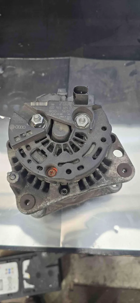 Alternador