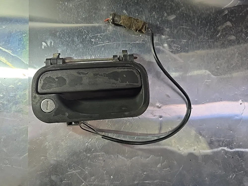 Puxador de Porta Frente Direita