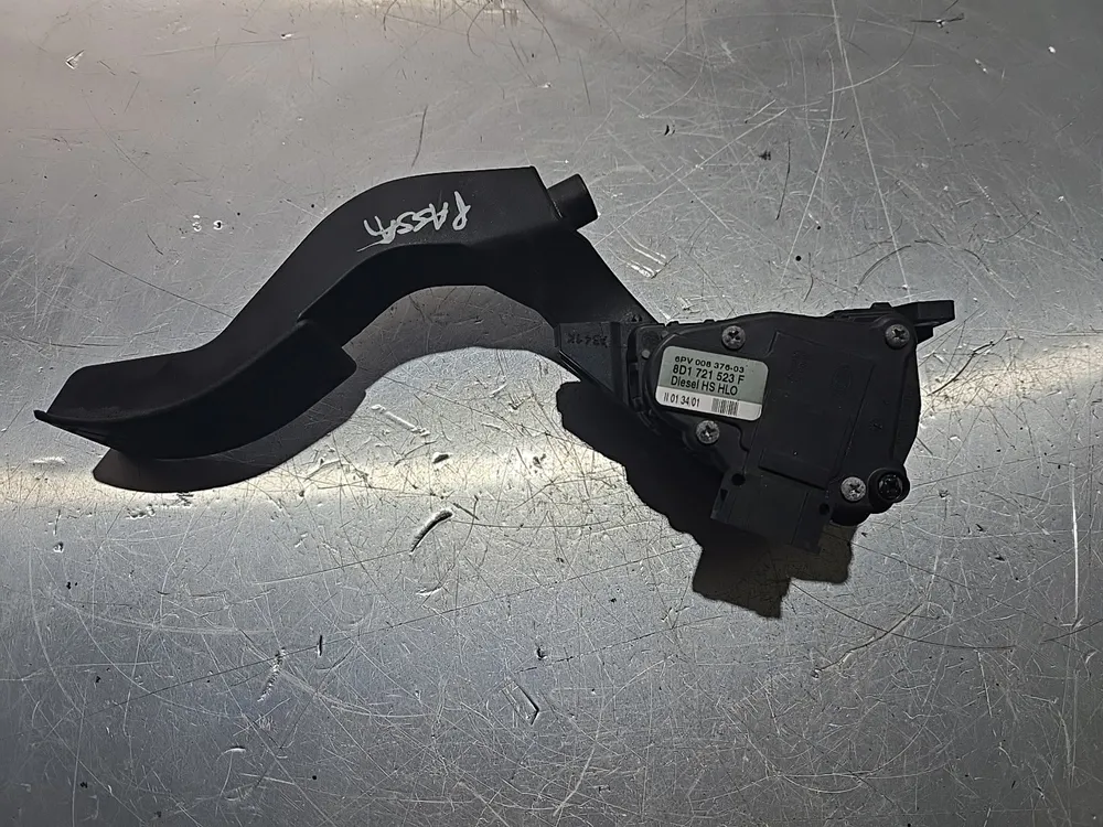 PEDAL DE ACELARADOR