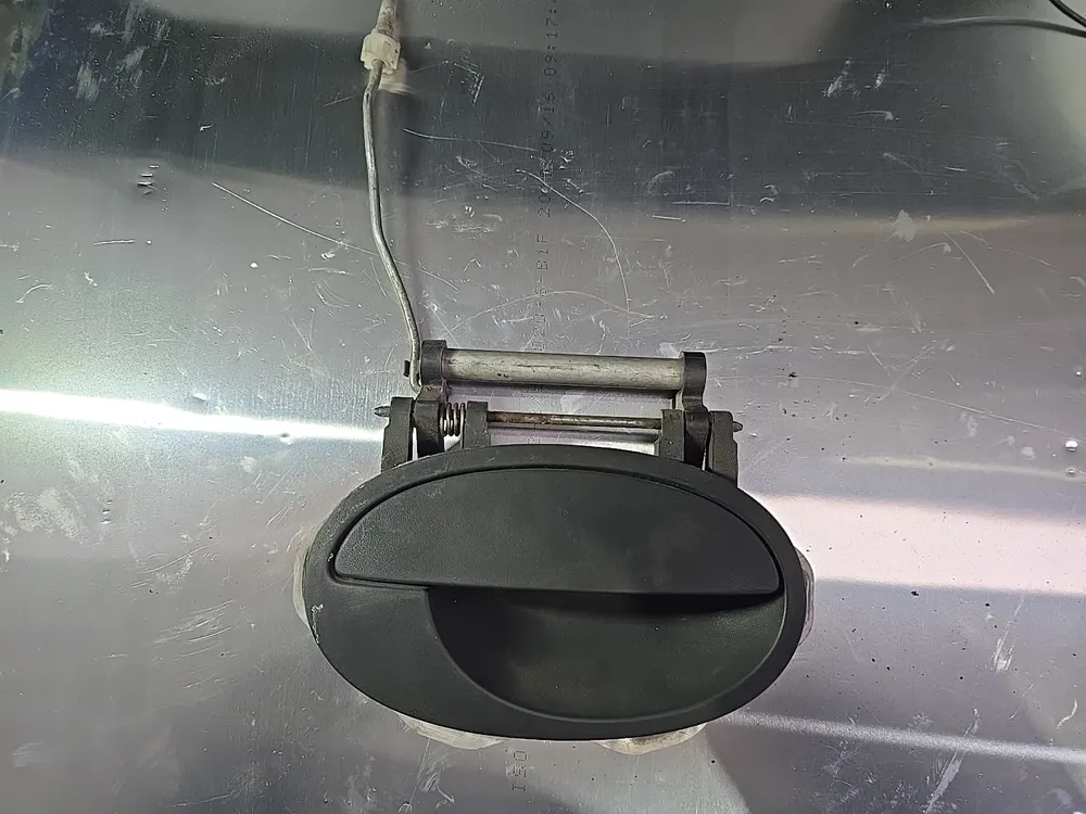Puxador de Porta Frente Direita