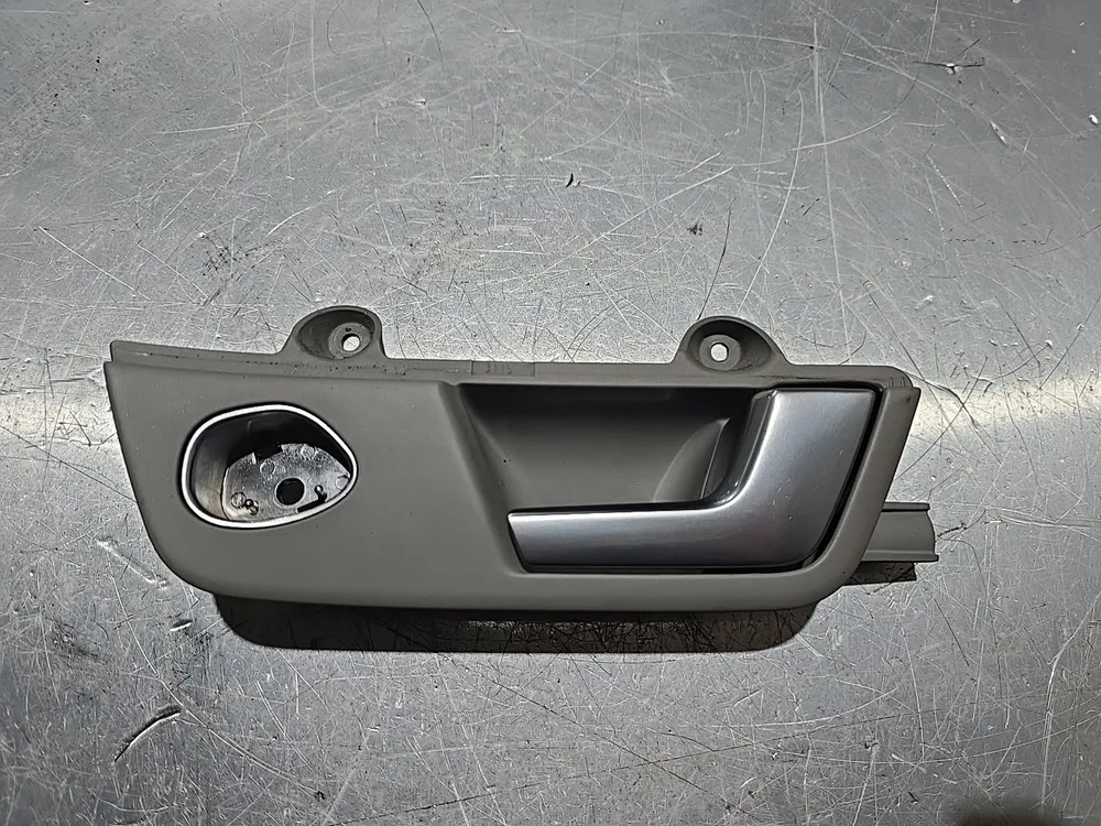 PUXADOR PORTA INTERIOR FRT DTO