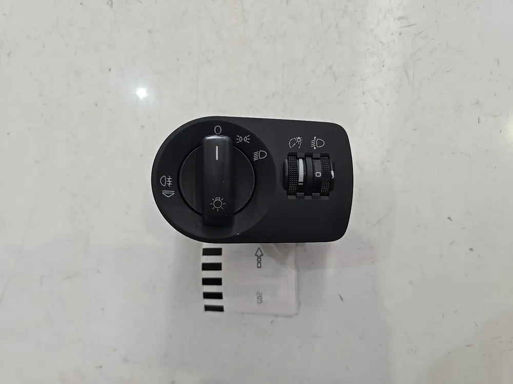 COMUTADOR LUZES 