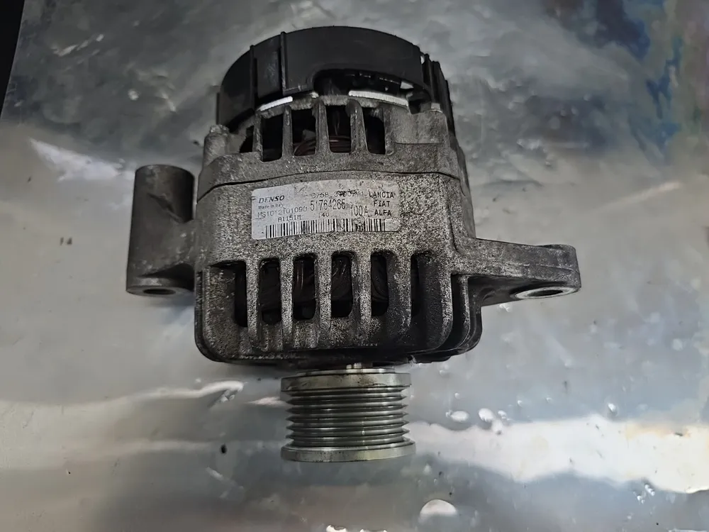 Alternador