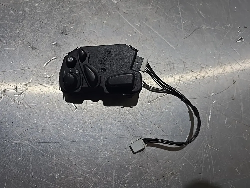 MOTOR DE REGULAÇÃO DE BANCO FRT ESQ