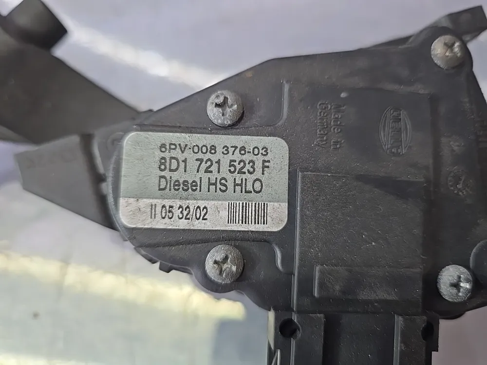 PEDAL DE ACELARADOR
