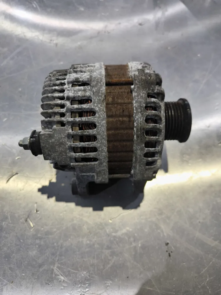 Alternador
