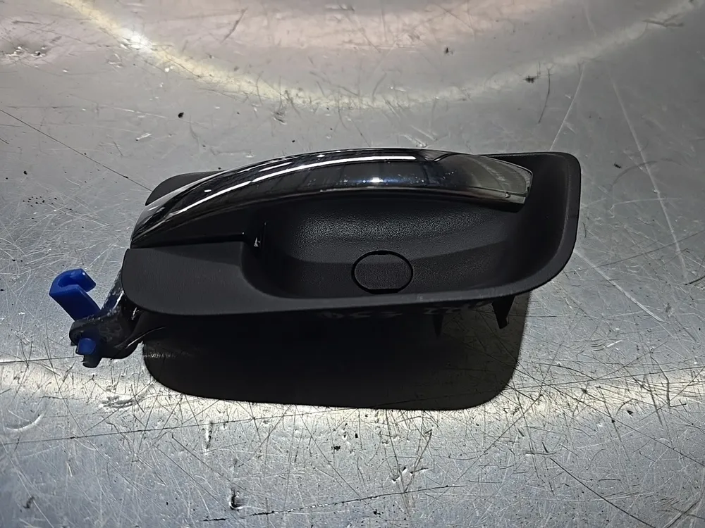 Puxador de Porta Trás Esquerda