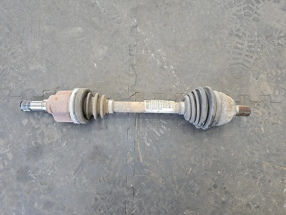 TRANSMISSAO ESQ