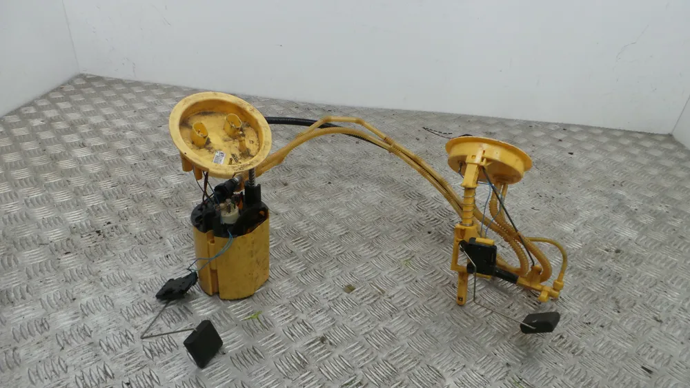 Fuel float