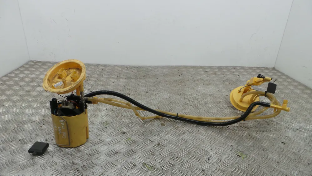 Fuel float