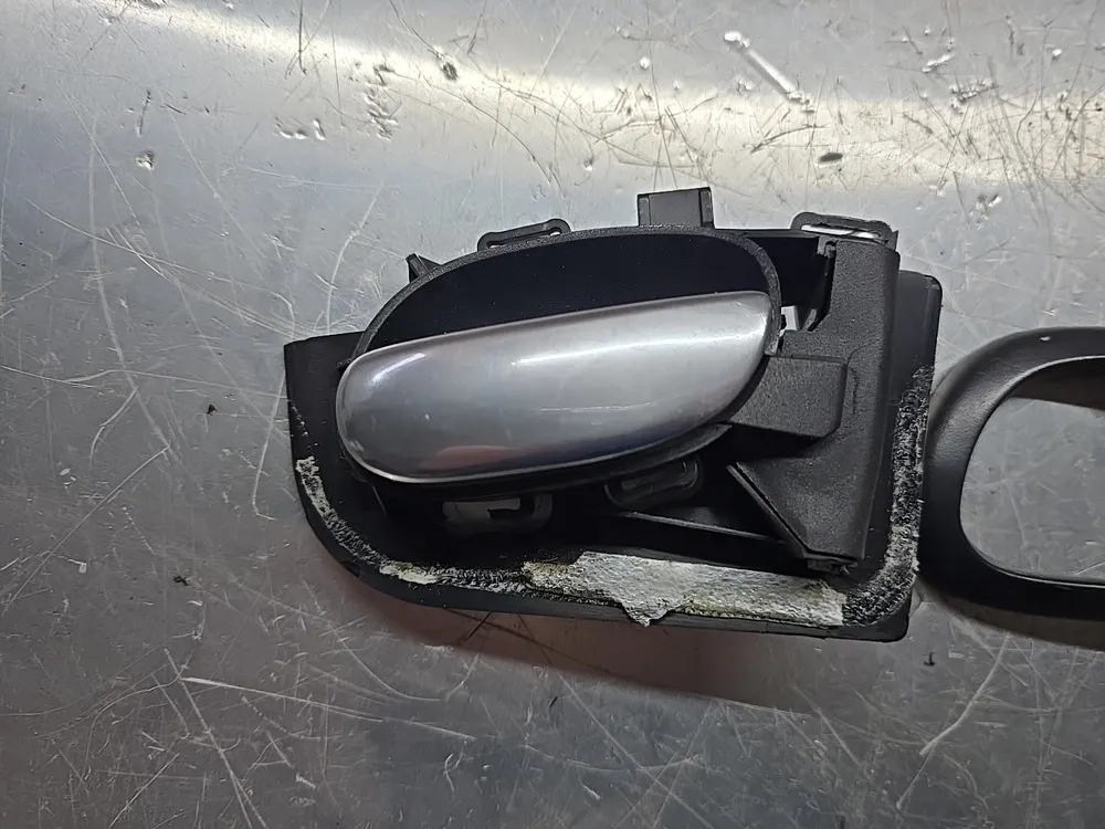 PUXADOR PORTA INTERIOR FRT DTO