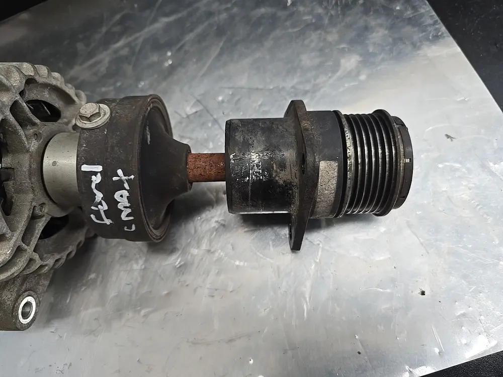 Alternador