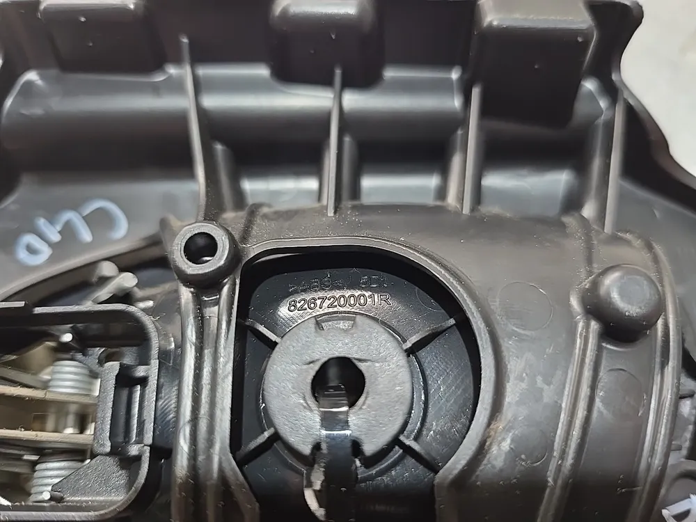 PUXADOR PORTA INTERIOR FRT DTO