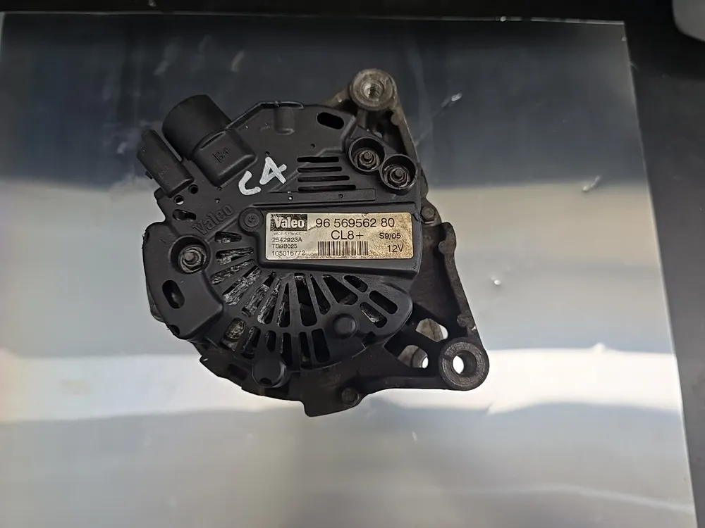 Alternador