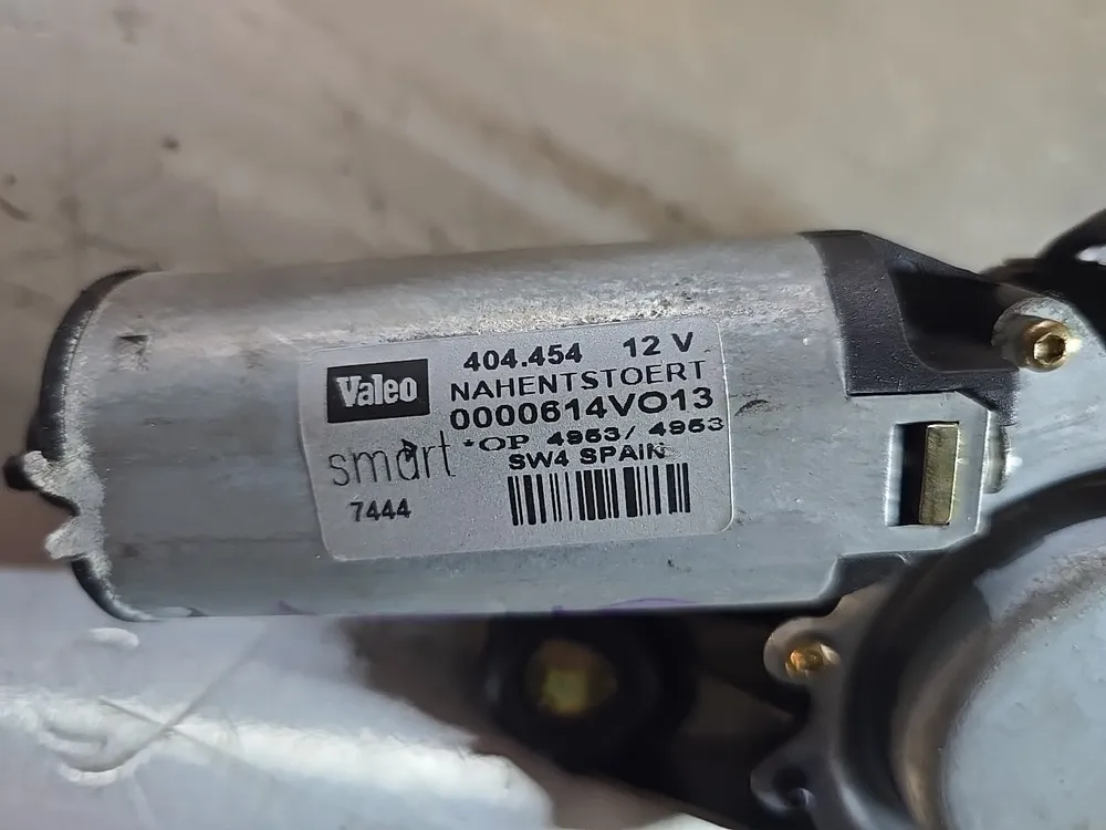 MOTOR LIMPA VIDROS TRÁS