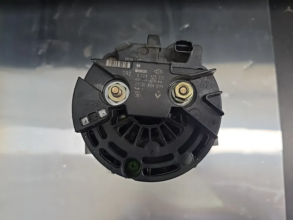 Alternador