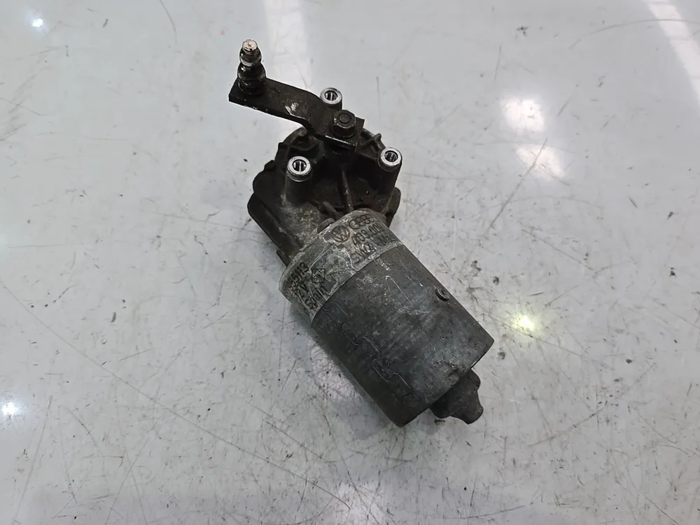 MOTOR LIMPA VIDROS FRENTE