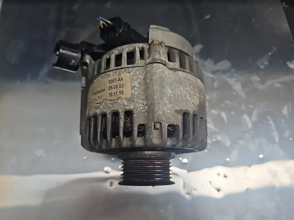 Alternador
