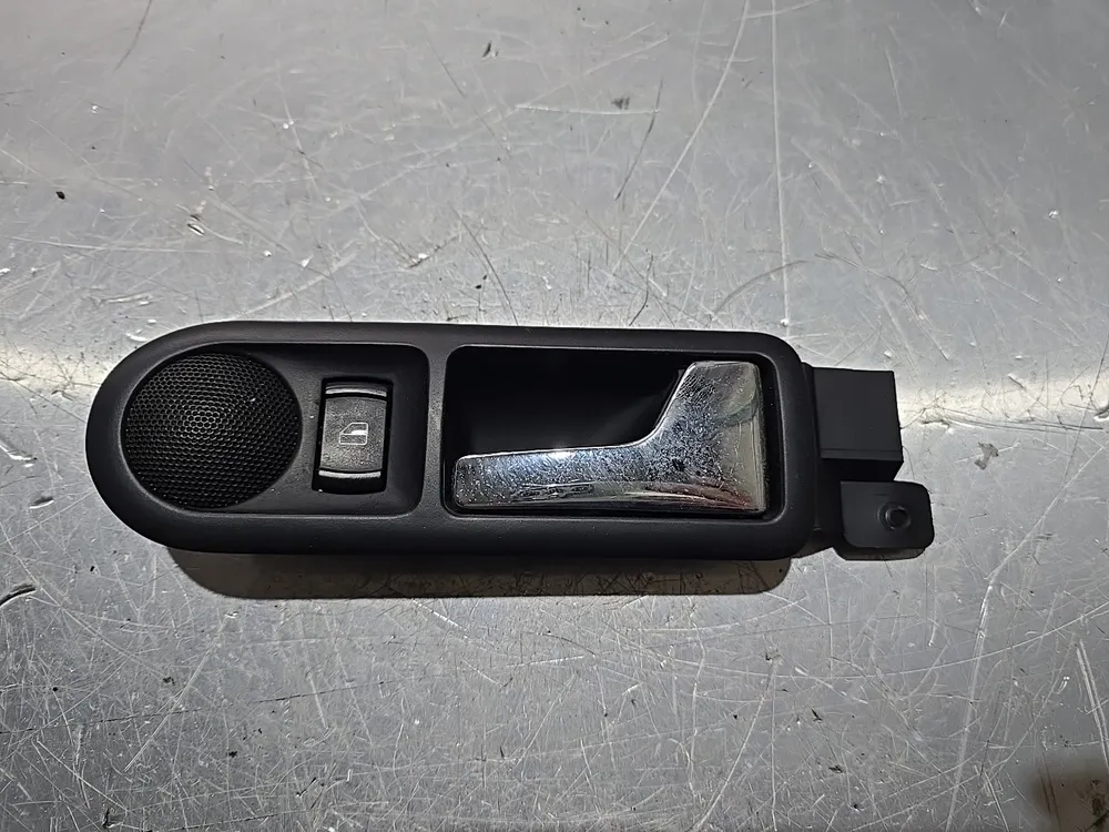 Puxador de Porta Trás Direita