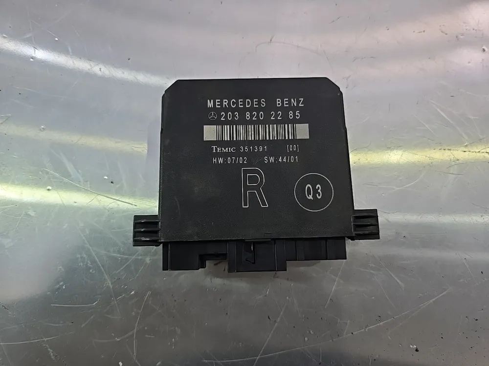 MÓDULO ELÉTRICO DO VIDRO TRÁS DIREITO