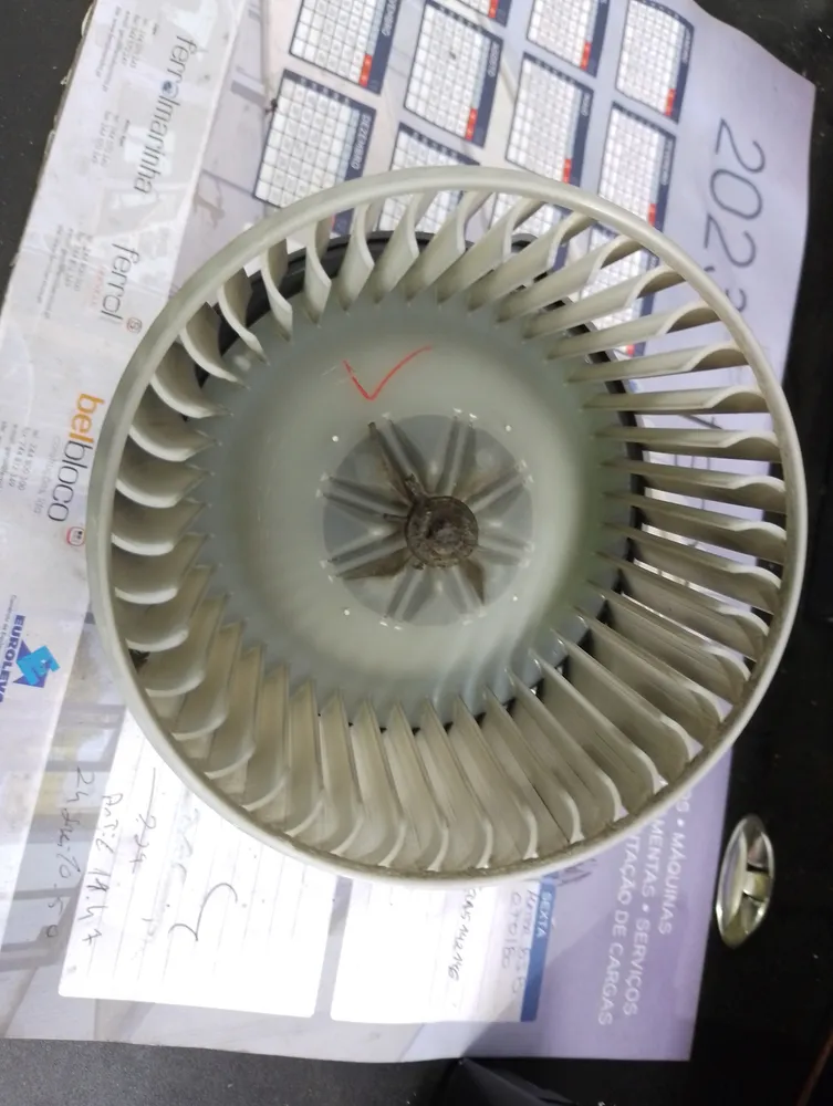 MOTOR DA CHAUFAGEM 