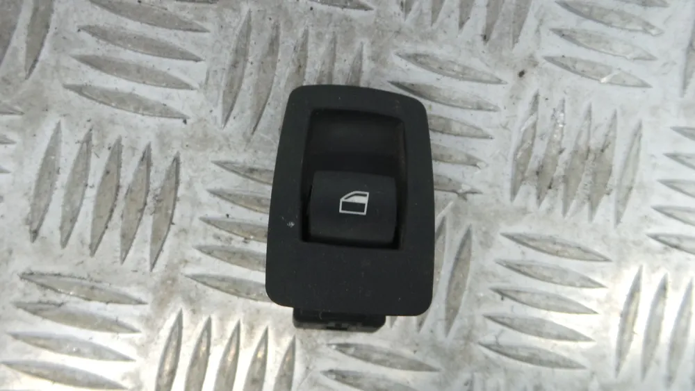 Links Rear Fenster control