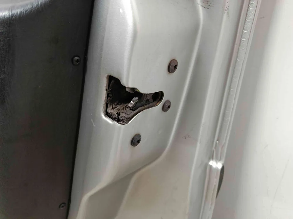 Fechadura / Fecho Porta Frente Direito