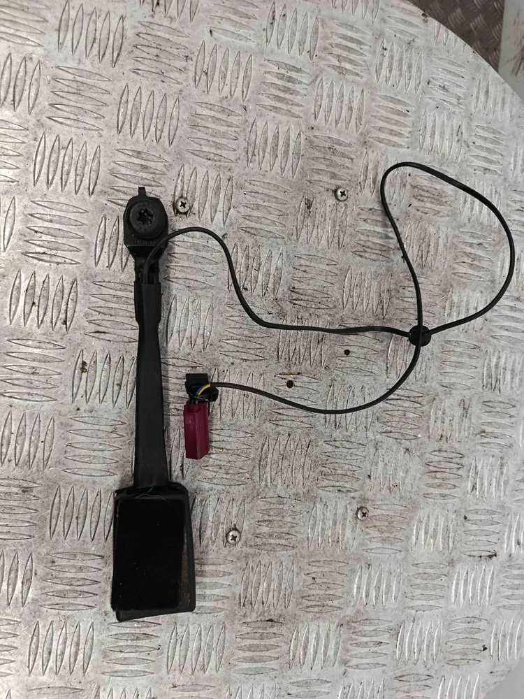 Encaixe de Cinto Frente Direito