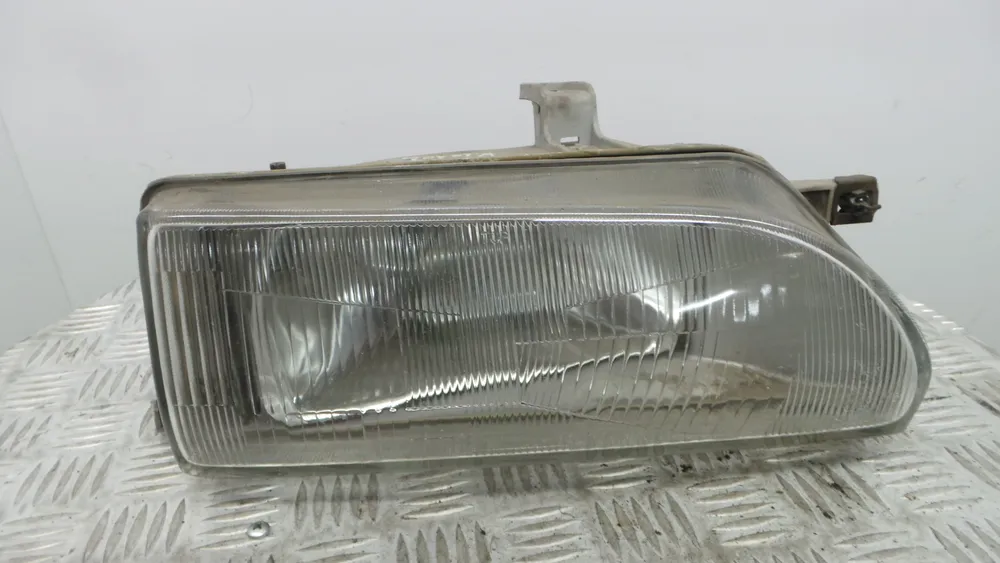 Ótica / Farol Direito