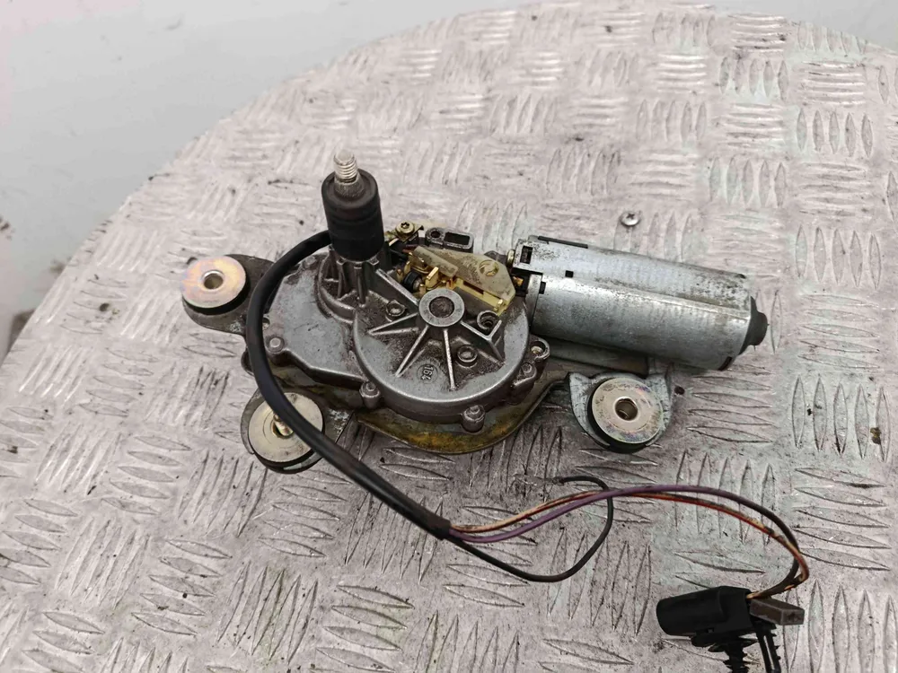 Motor Limpa Vidros Trás