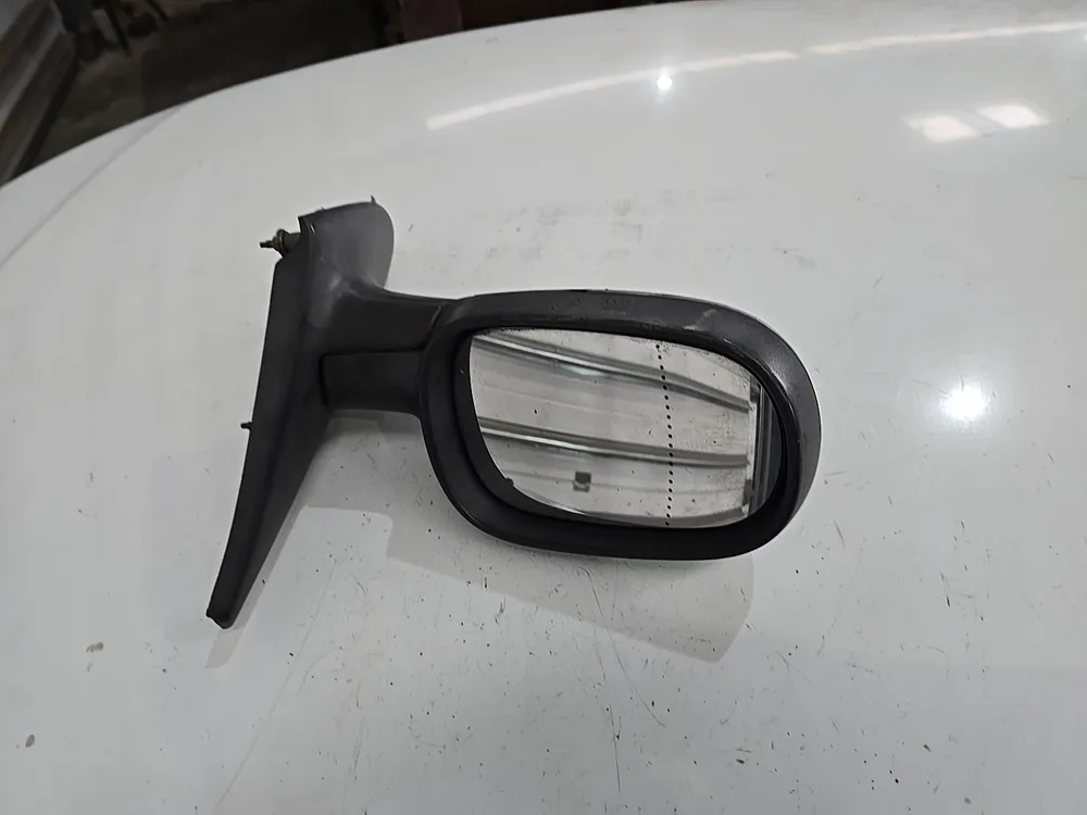 Espelho Retrovisor Esq