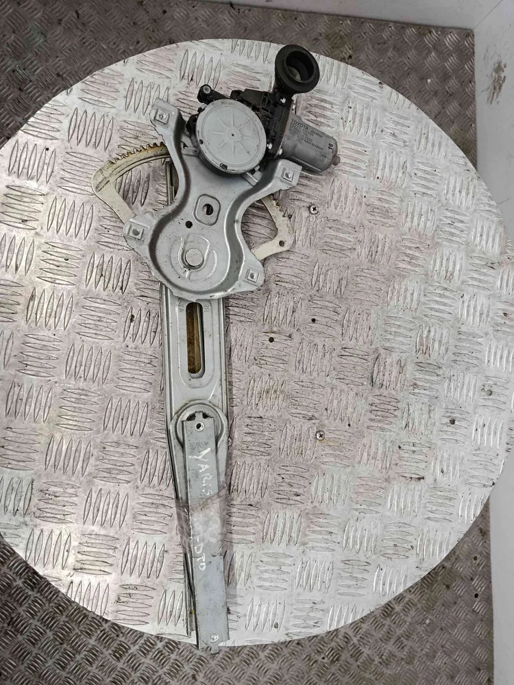 Right front window regulator