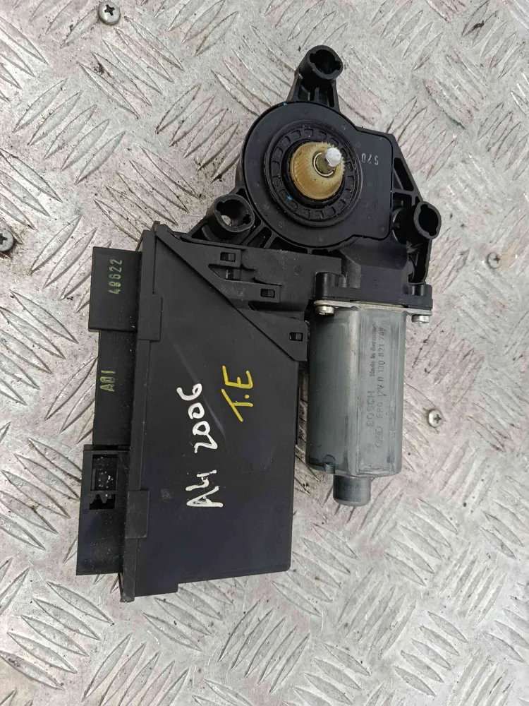 Left Rear  Door Window Regulator Motor