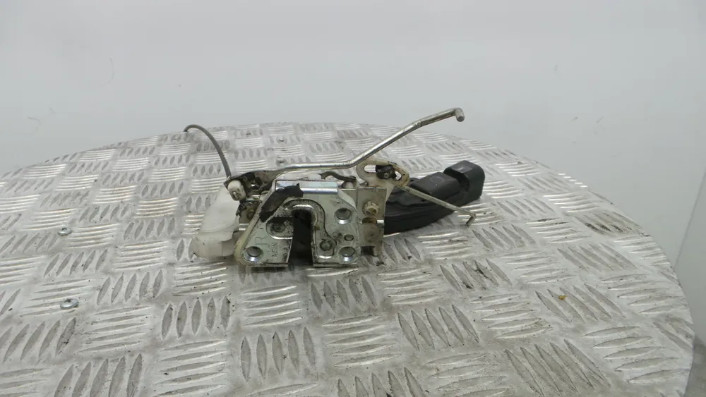 Front Right Door Lock