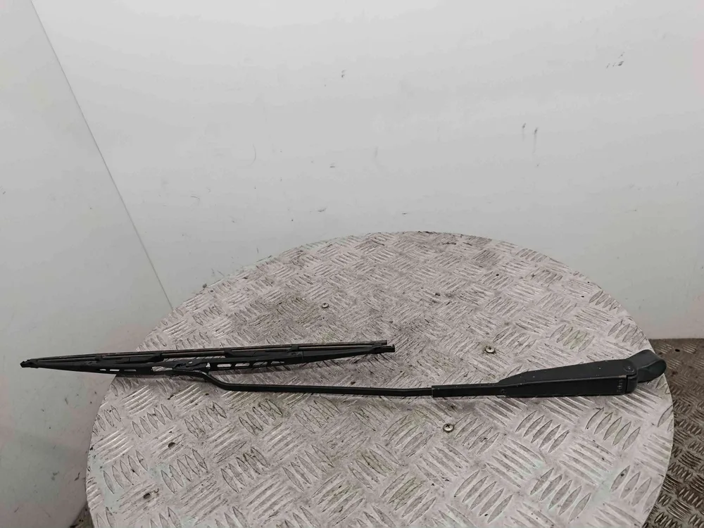 Haste / Braço de Escova Limpa Vidros Frente Direito